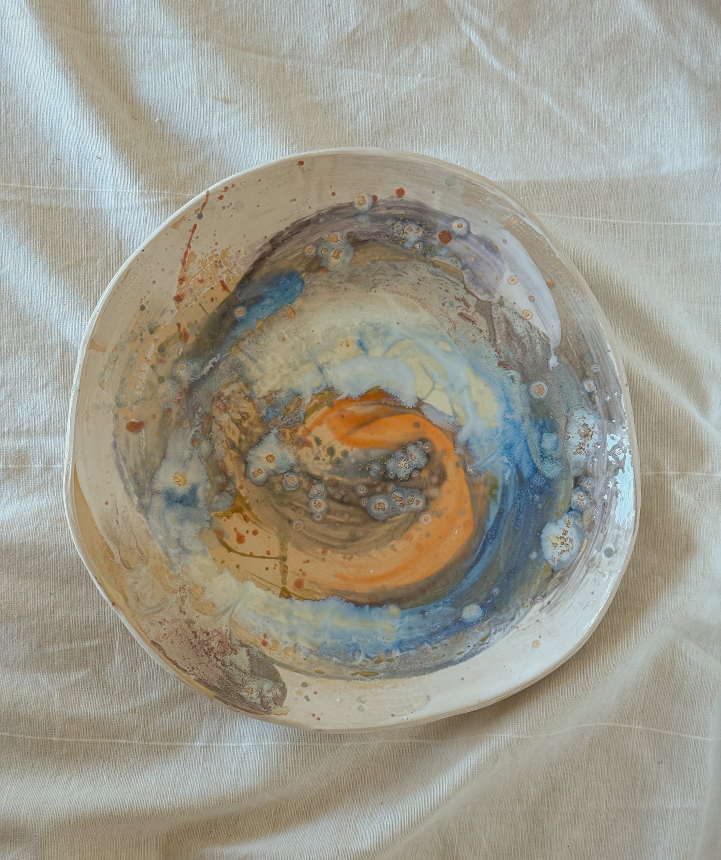 Large Galaxy Serving Dish (B)