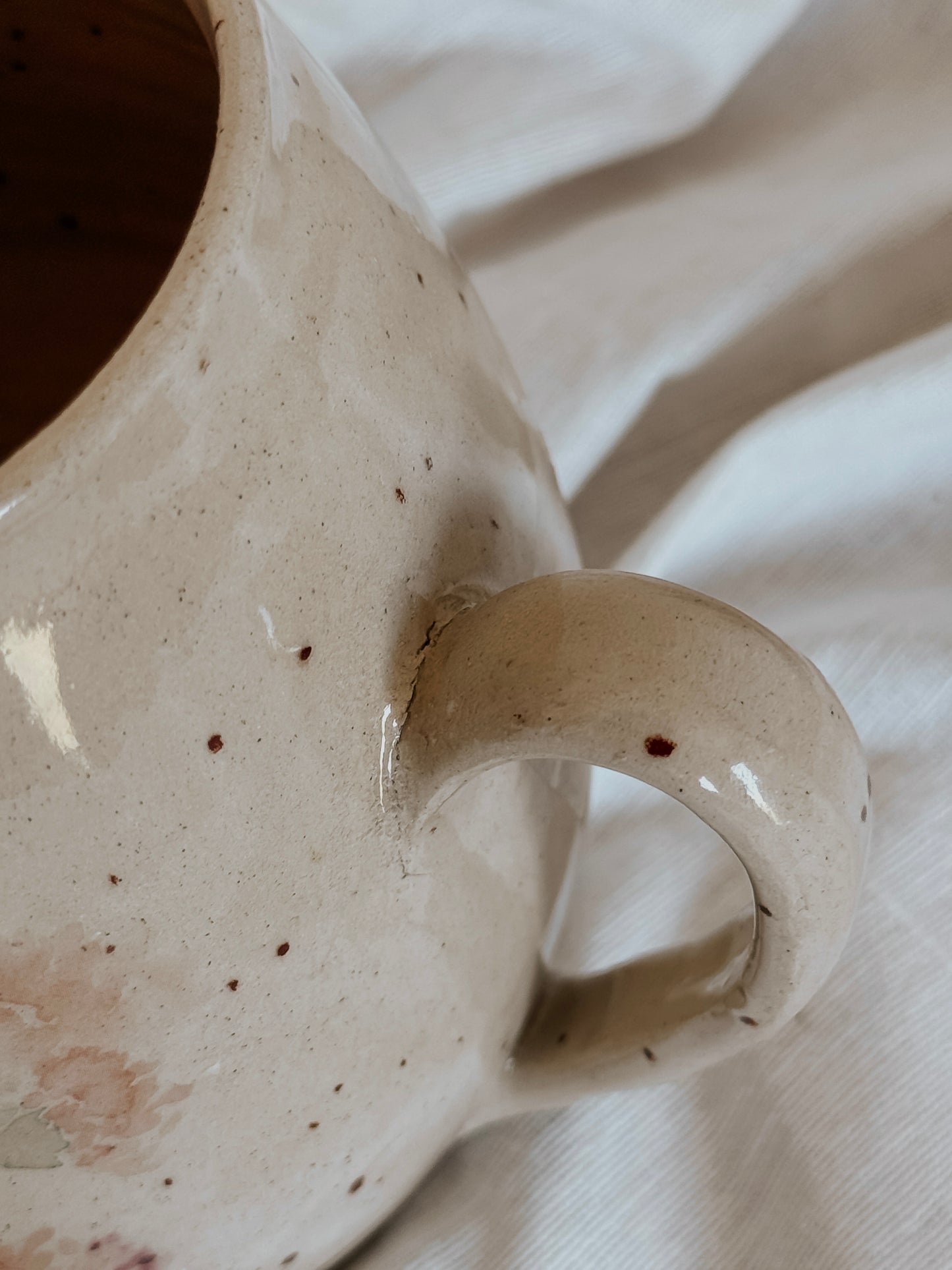 Speckled Carnation Flower & Bee Jug