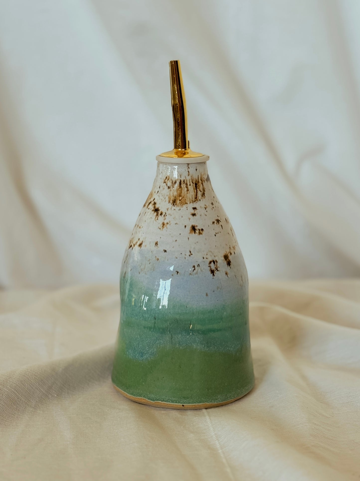 Oil Pourer (B)