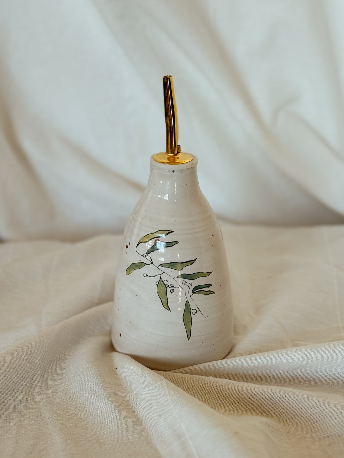 Oil Pourer (C)
