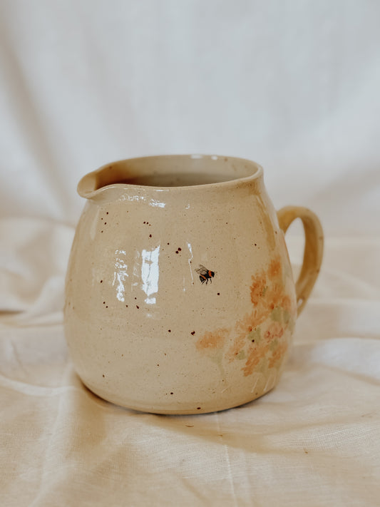 Speckled Carnation Flower & Bee Jug